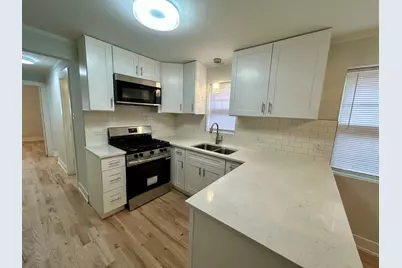 6755 S Bell Avenue, Chicago, IL 60636 - Photo 6