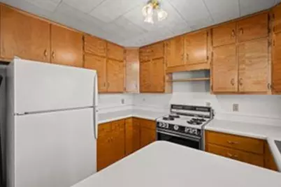 2716 Davenport Avenue, Davenport, IA 50803 - Photo 14