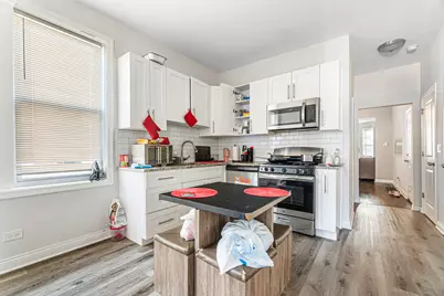 [Address not provided], Chicago, IL 60641 - Photo 4