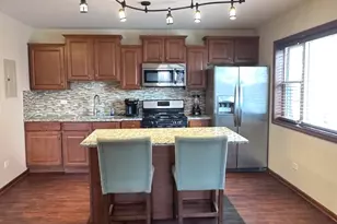 6416 S Central Ave, Chicago, IL 60638 - Photo 2