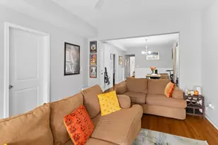 5039 W Cullom Ave, Chicago, IL 60641 - Photo 6