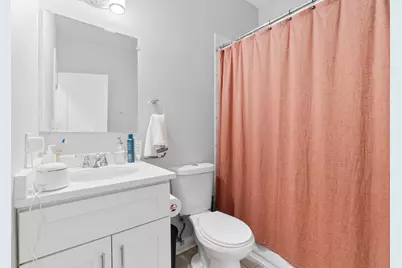 5039 W Cullom Avenue, Chicago, IL 60641 - Photo 22