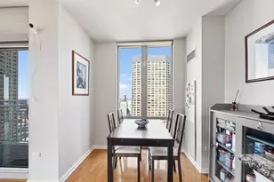 125 S Jefferson St, Chicago, IL 60661 - Photo 8