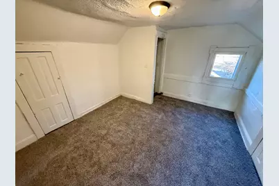 334 S Ottawa Street, Joliet, IL 60436 - Photo 22