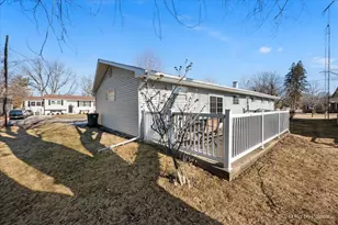 309 W School St, Plano, IL 60545 - Photo 28