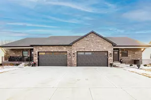 25140 S Westwind Dr, Channahon, IL 60410 - Photo 1