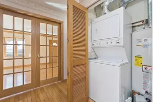 11015 S Natchez Ave, Worth, IL 60482 - Photo 6