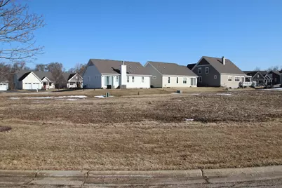 40455 N South Newport Drive, Antioch, IL 60002 - Photo 2