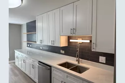 1910 Chestnut Avenue #C104, Glenview, IL 60025 - Photo 6