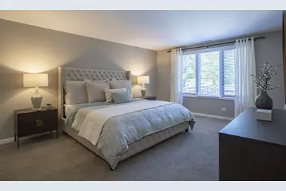 1910 Chestnut Avenue #C104, Glenview, IL 60025 - Photo 2