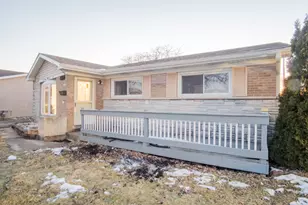 15222 Hamlin Ave, Midlothian, IL 60445 - Photo 4