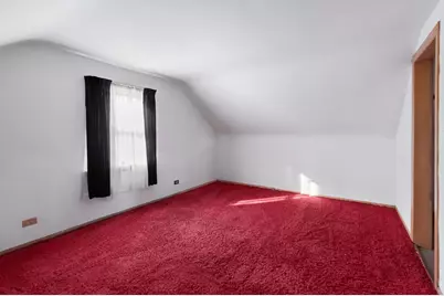 6907 W Cleveland Street, Niles, IL 60714 - Photo 12