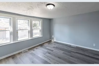 15032 Marshfield Avenue, Harvey, IL 60426 - Photo 16