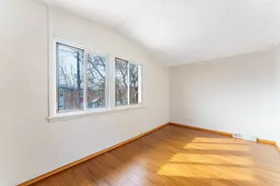 1370 Fargo Ave, Des Plaines, IL 60018 - Photo 10