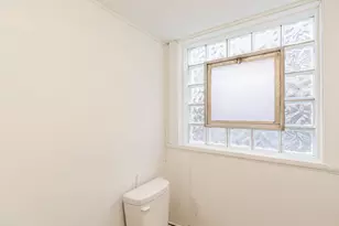 4926 Louise St, Skokie, IL 60077 - Photo 14