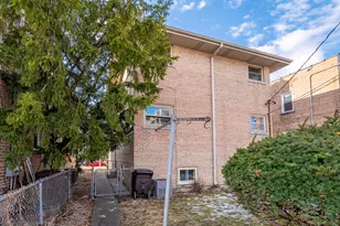 4926 Louise St, Skokie, IL 60077 - Photo 16