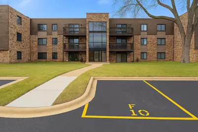 1462 Stonebridge Circle #F10, Wheaton, IL 60189 - Photo 2