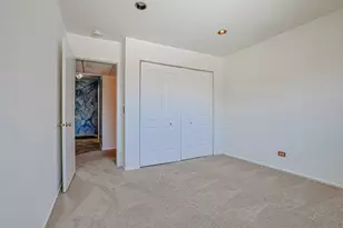 2650 Brookwood Way, Rolling Meadows, IL 60008 - Photo 16