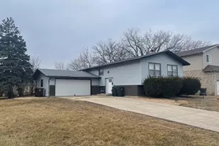 18830 Cedar Ave, Country Club Hills, IL 60478 - Photo 2