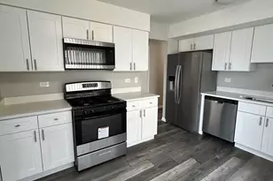 18830 Cedar Ave, Country Club Hills, IL 60478 - Photo 6