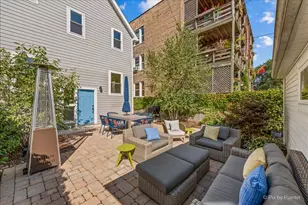 1531 W Granville Ave, Chicago, IL 60660 - Photo 32