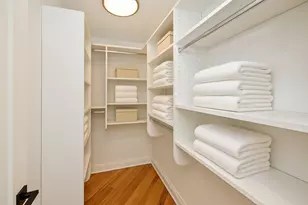 5200 N Winthrop Ave, Chicago, IL 60640 - Photo 8