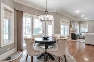 218 Coolidge Pl, Libertyville, IL 60048 - Photo 12