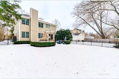 218 Coolidge Place, Libertyville, IL 60048 - Photo 36