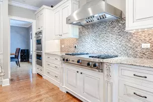 218 Coolidge Pl, Libertyville, IL 60048 - Photo 8