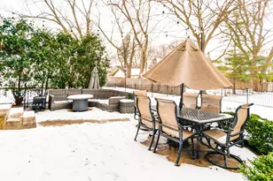 218 Coolidge Pl, Libertyville, IL 60048 - Photo 32