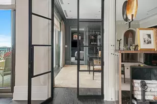 10 E Delaware Pl, Chicago, IL 60611 - Photo 24