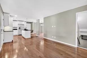 606 Briarwood Ct, Elwood, IL 60421 - Photo 10