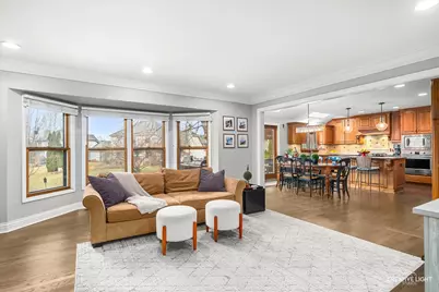 1909 Montclair Drive, Naperville, IL 60565 - Photo 10