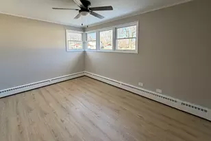 243 Mantua St, Park Forest, IL 60466 - Photo 8