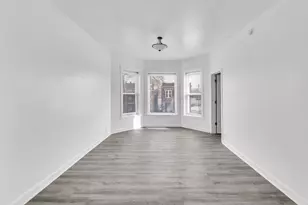 5744 S Green St, Chicago, IL 60621 - Photo 2