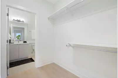 3924 N Lincoln Avenue #204, Chicago, IL 60613 - Photo 12