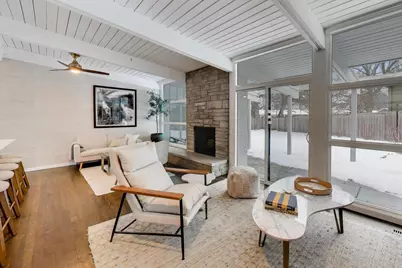 2649 Crawford Avenue, Evanston, IL 60201 - Photo 14