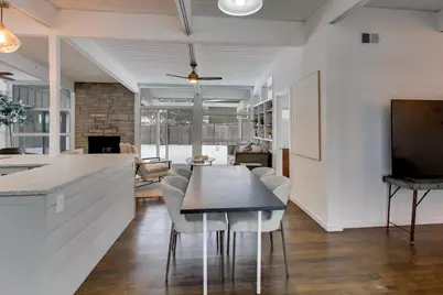 2649 Crawford Avenue, Evanston, IL 60201 - Photo 8