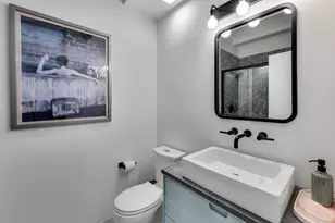 2649 Crawford Ave, Evanston, IL 60201 - Photo 30