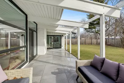 2649 Crawford Avenue, Evanston, IL 60201 - Photo 40