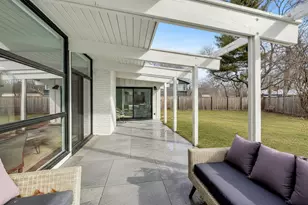 2649 Crawford Ave, Evanston, IL 60201 - Photo 40