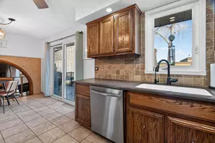 30 Warren Ave, New Lenox, IL 60451 - Photo 10