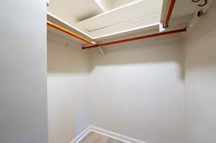 6301 N Sheridan Rd, Chicago, IL 60660 - Photo 12