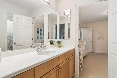 716 E Sunnyside Avenue, Libertyville, IL 60048 - Photo 26