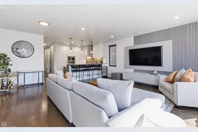 1555 W Fry Street #203, Chicago, IL 60642 - Photo 6