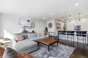 1555 W Fry St, Chicago, IL 60642 - Photo 4