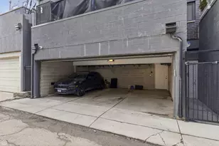 1555 W Fry St, Chicago, IL 60642 - Photo 24