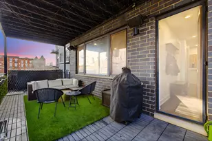 1555 W Fry St, Chicago, IL 60642 - Photo 18