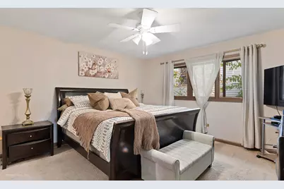 5319 Martha Lane, Oak Forest, IL 60452 - Photo 10