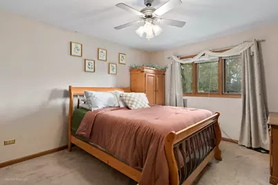 5319 Martha Lane, Oak Forest, IL 60452 - Photo 14